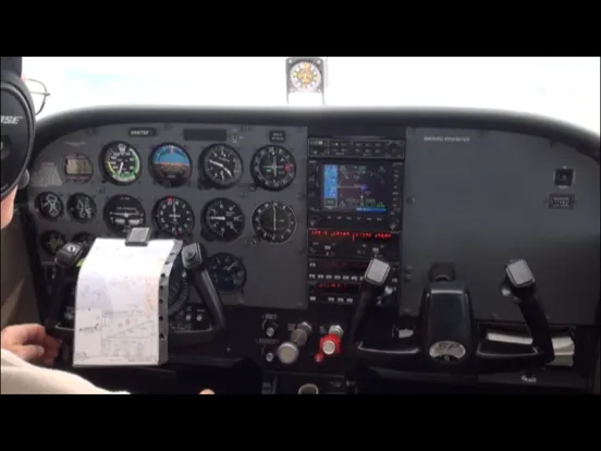 Capturas de pantalla de Approaches GARMIN GNS430/530W iPad 