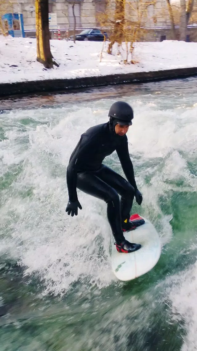VR Extreme Ice River Surfing Virtual Reality 360应用截图