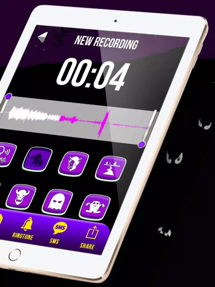Ảnh chụp màn hình của Scary Voice Changer & Horror Sound.s Modifier – Best Audio Record.er and Ringtone Maker free iPad 