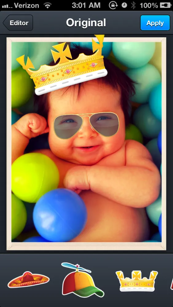 Tangkapan layar Paint on Photos: Draw, Add Text, Stickers, Collage, Frames, Filters & Effects to Pictures