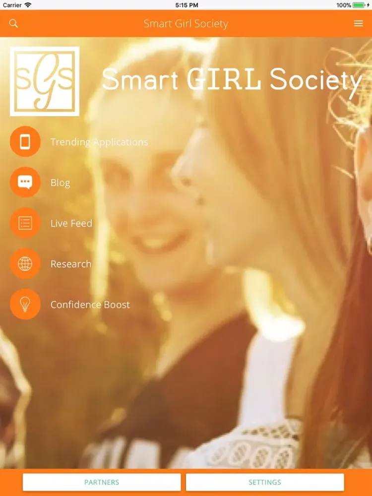 Capturas de tela do Smart Girl Society iPad 