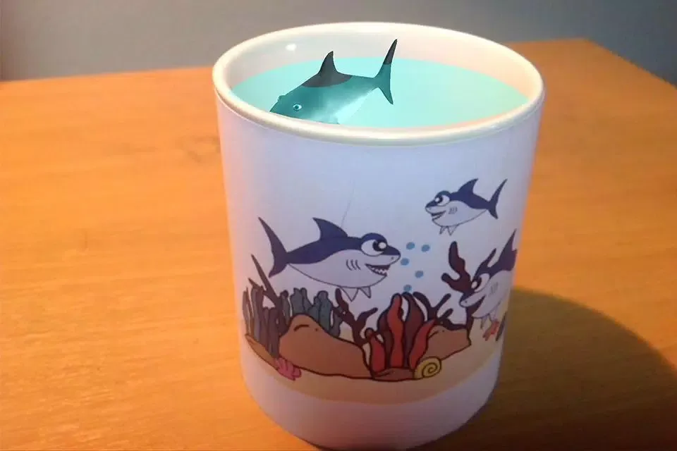 Capturas de pantalla de AR MUG