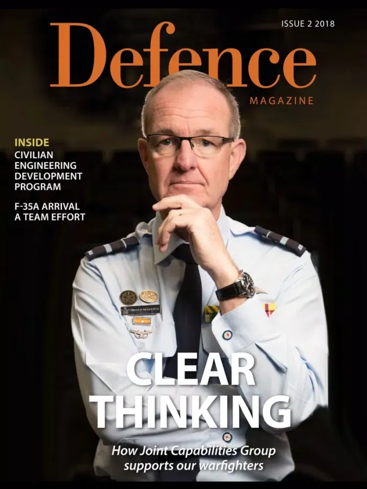 Defence Magazine iPad  Screenshots