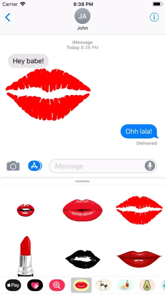 Скриншоты Kissing Smoochy Lips Stickers