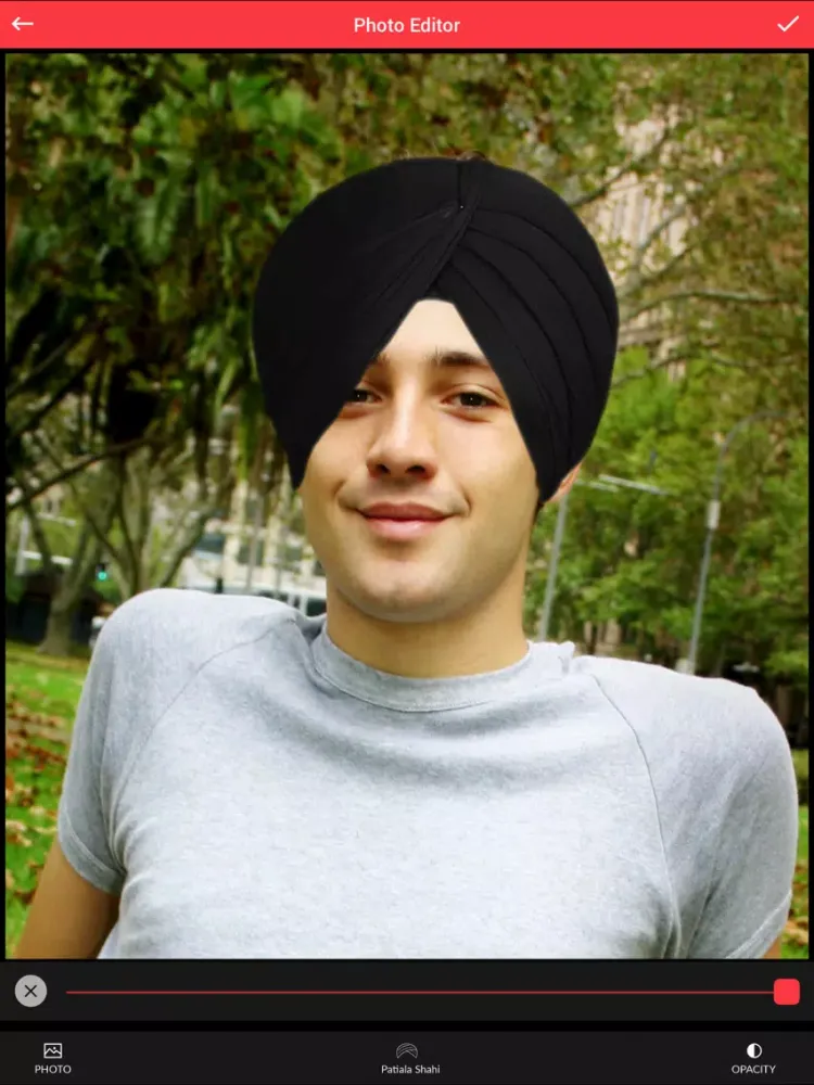ภาพหน้าจอของ Patiala Shahi Photo Editor -Patiala Shahi Sticker iPad 