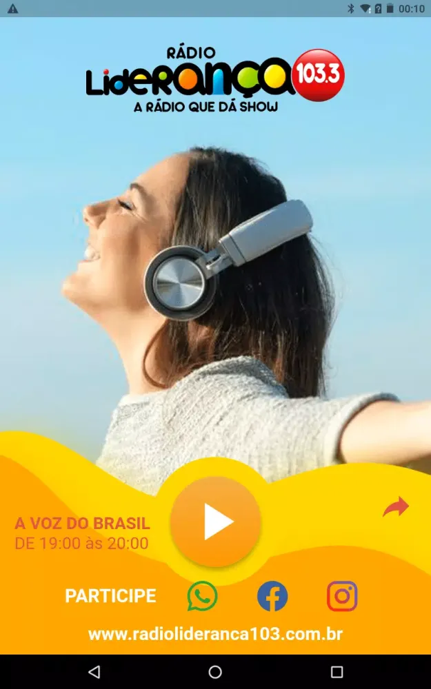 Capturas de tela do Liderança FM 103.3 Jaguarari