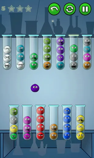 Screenshot di Lyfoes