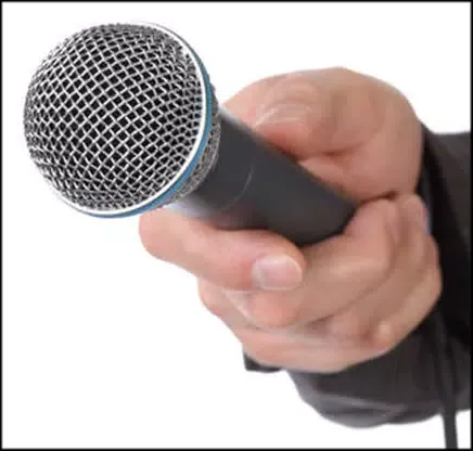 Ảnh chụp màn hình của SONGS KARAOKE LETRA with TRACK