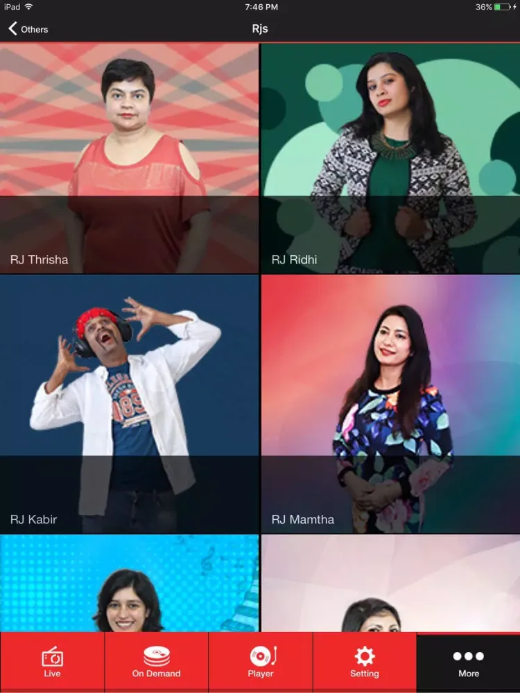 Capturas de pantalla de 8K Radio iPad 
