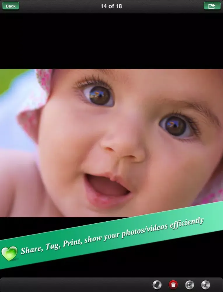 صور PhotoGoGo Lite - Album Super-keeper iPad 