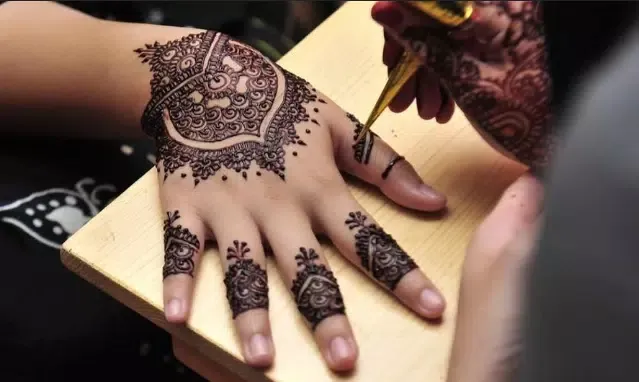 Capturas de pantalla de Henna Designs