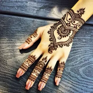 Capturas de pantalla de Henna Designs