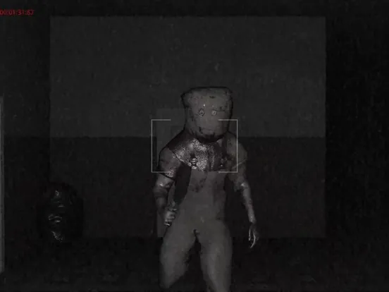 The Ghost - Multiplayer Horror iPad  سکرین شاٹس