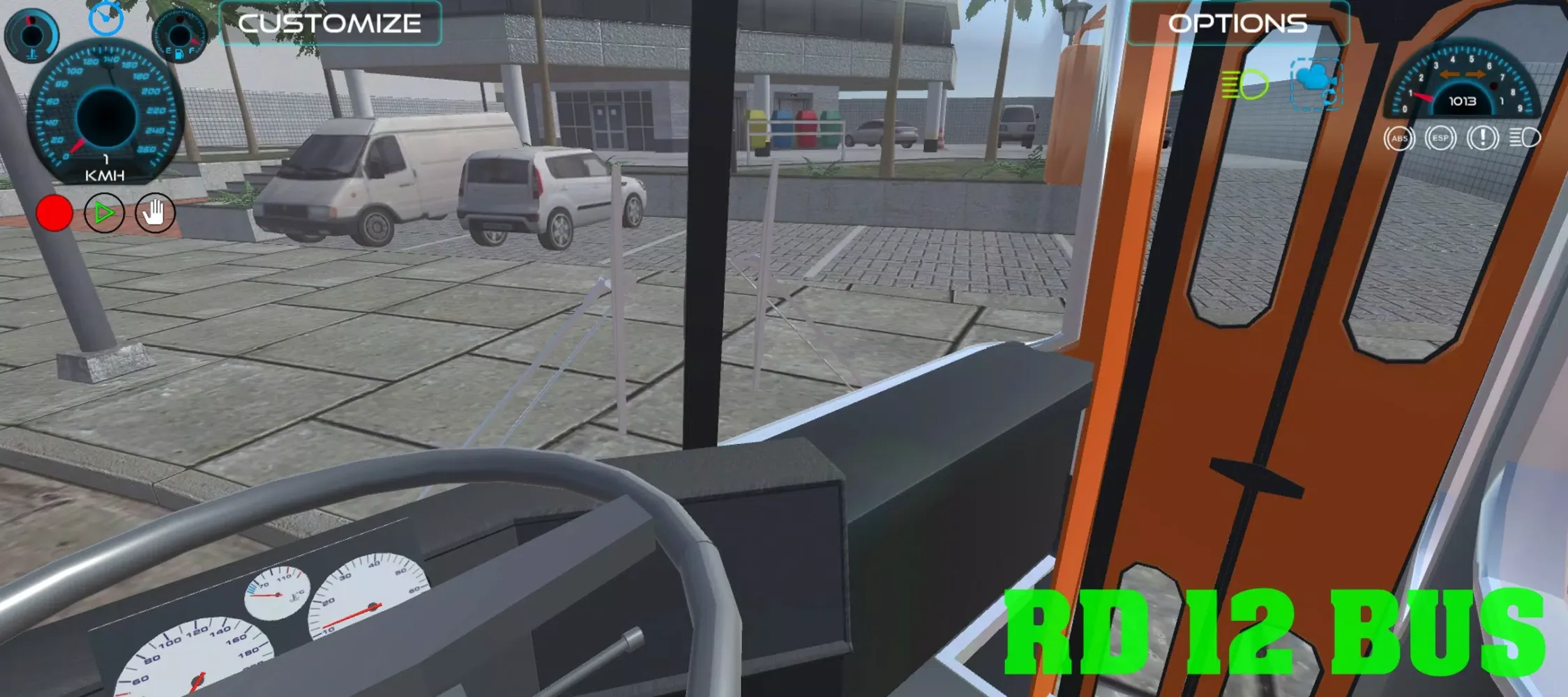 Ảnh chụp màn hình của Real Drive 12 Bus