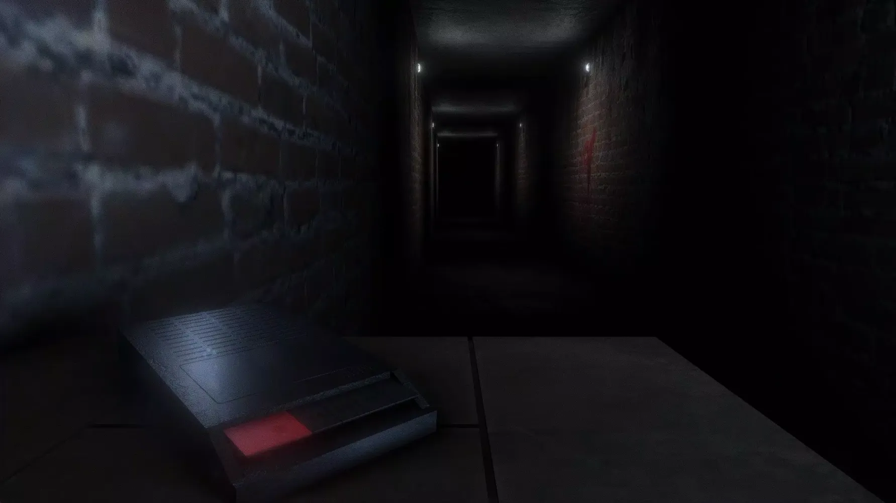 Screenshot di Descent: Dark Corridors Horror
