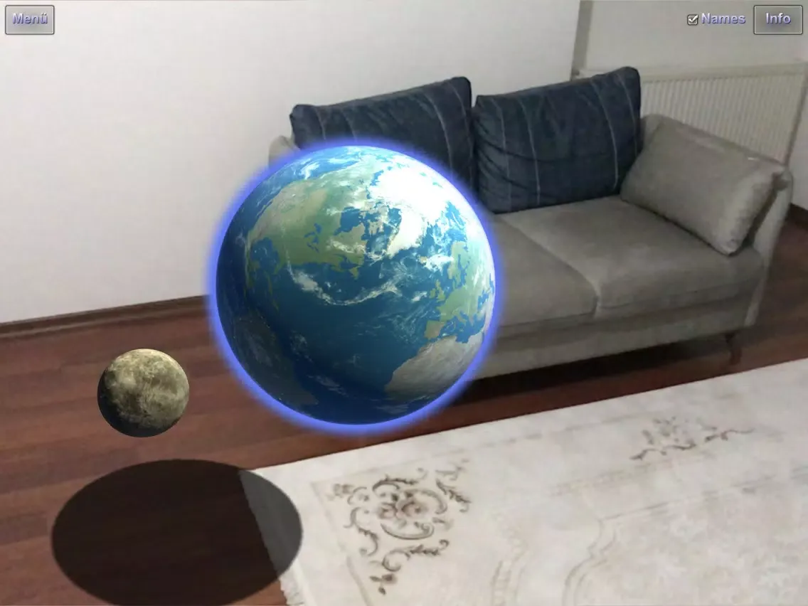 ภาพหน้าจอของ AR Solar System Planets iPad 
