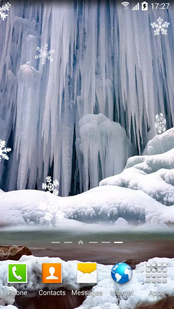 Ảnh chụp màn hình của Winter Waterfalls Wallpaper