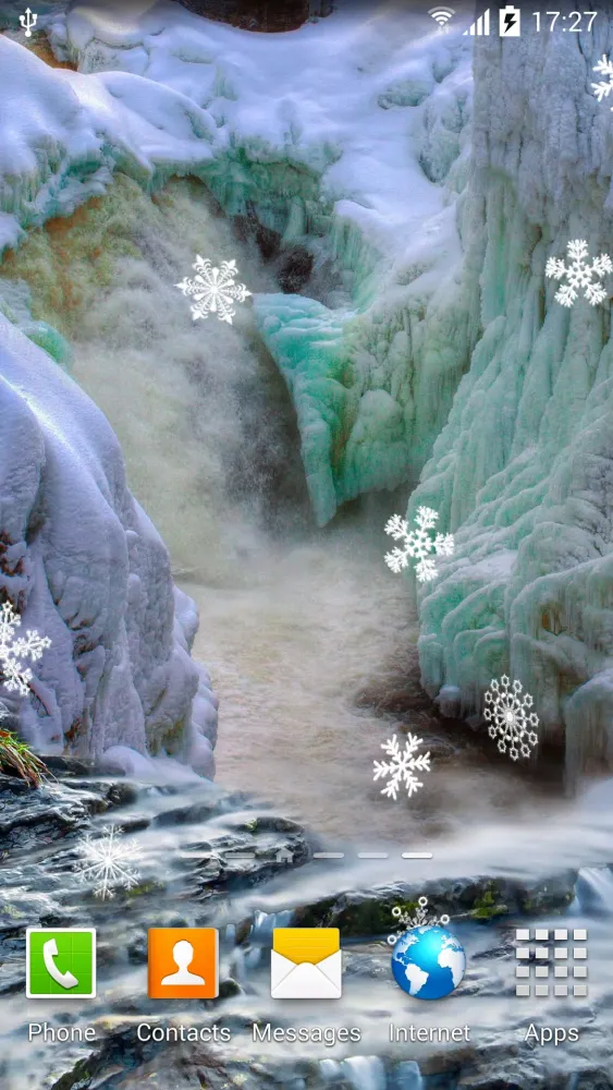 Ảnh chụp màn hình của Winter Waterfalls Wallpaper