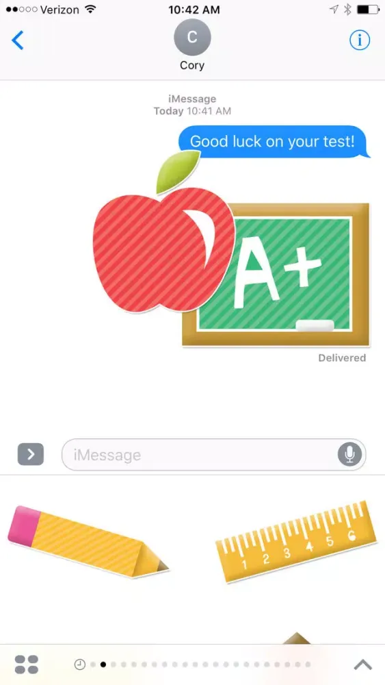 Capturas de pantalla de School Days Sticker Pack