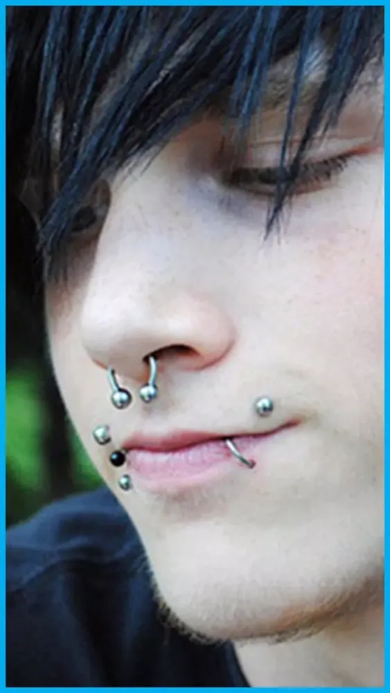 Capturas de pantalla de Piercing Booth Edit 2018