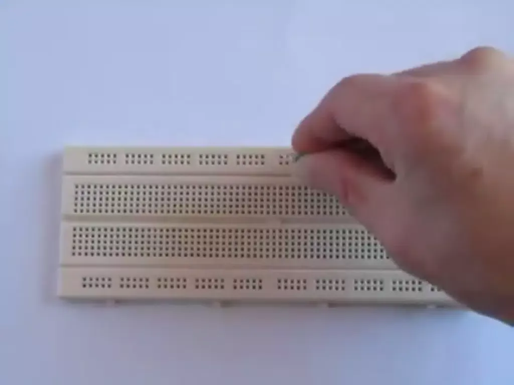 ภาพหน้าจอของ Electronics For Beginners iPad 