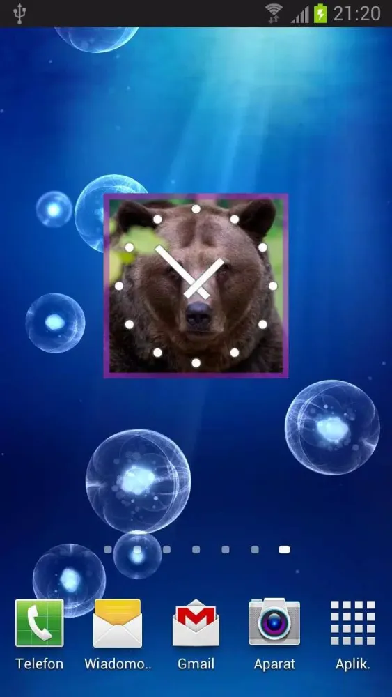 Tangkapan layar Bears Clock Widget