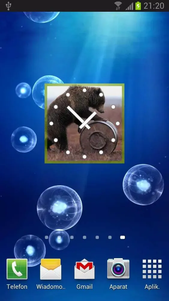 Tangkapan layar Bears Clock Widget