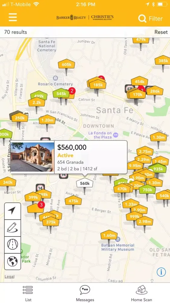 Screenshot di Barker Realty