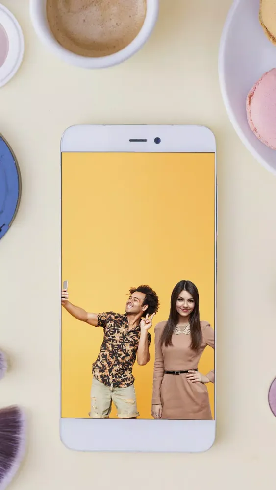 صور Take Pictures With Victoria Ju