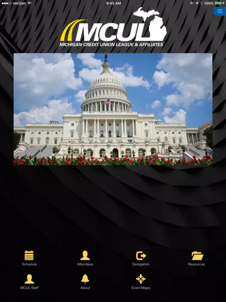 Capturas de pantalla de MCUL - Hike The Hill iPad 