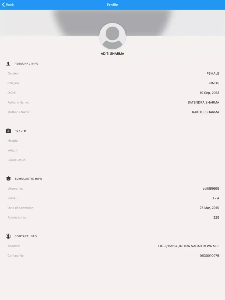 Capturas de pantalla de Billabong High, Rewa iPad 