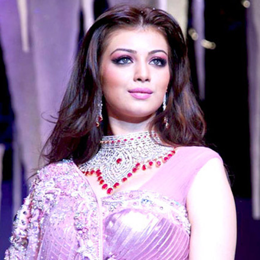 Ayesha Takia LWP