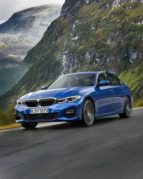 ภาพหน้าจอของ BMW 5 Series Car Wallpapers