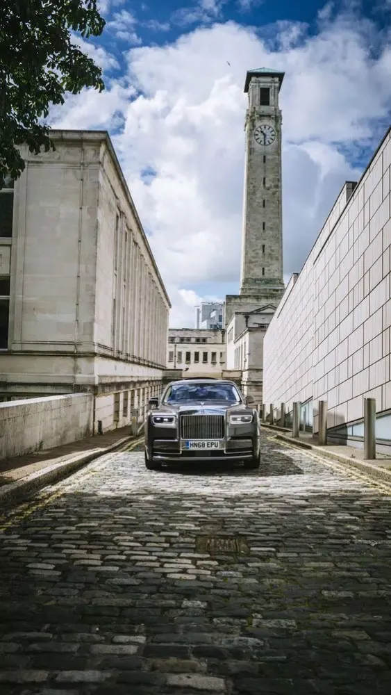 Rolls royce Phantom Wallpapers应用截图