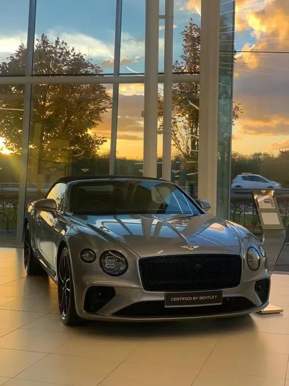Скриншоты Super luxury cars Wallpapers