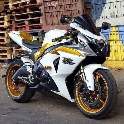 ภาพหน้าจอของ Suzuki GSX650F Wallpapers