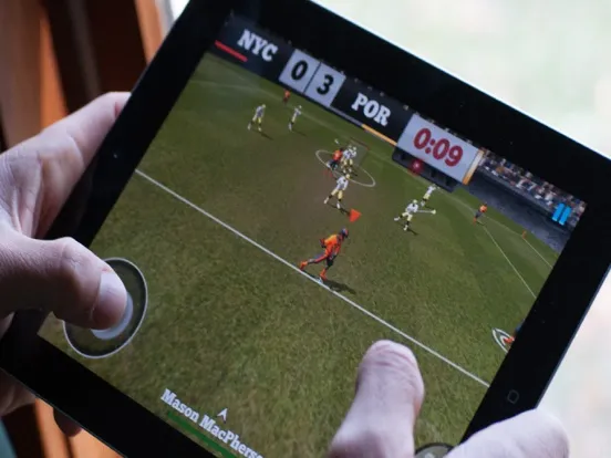 Tangkapan skrin College Lacrosse 2014 iPad 