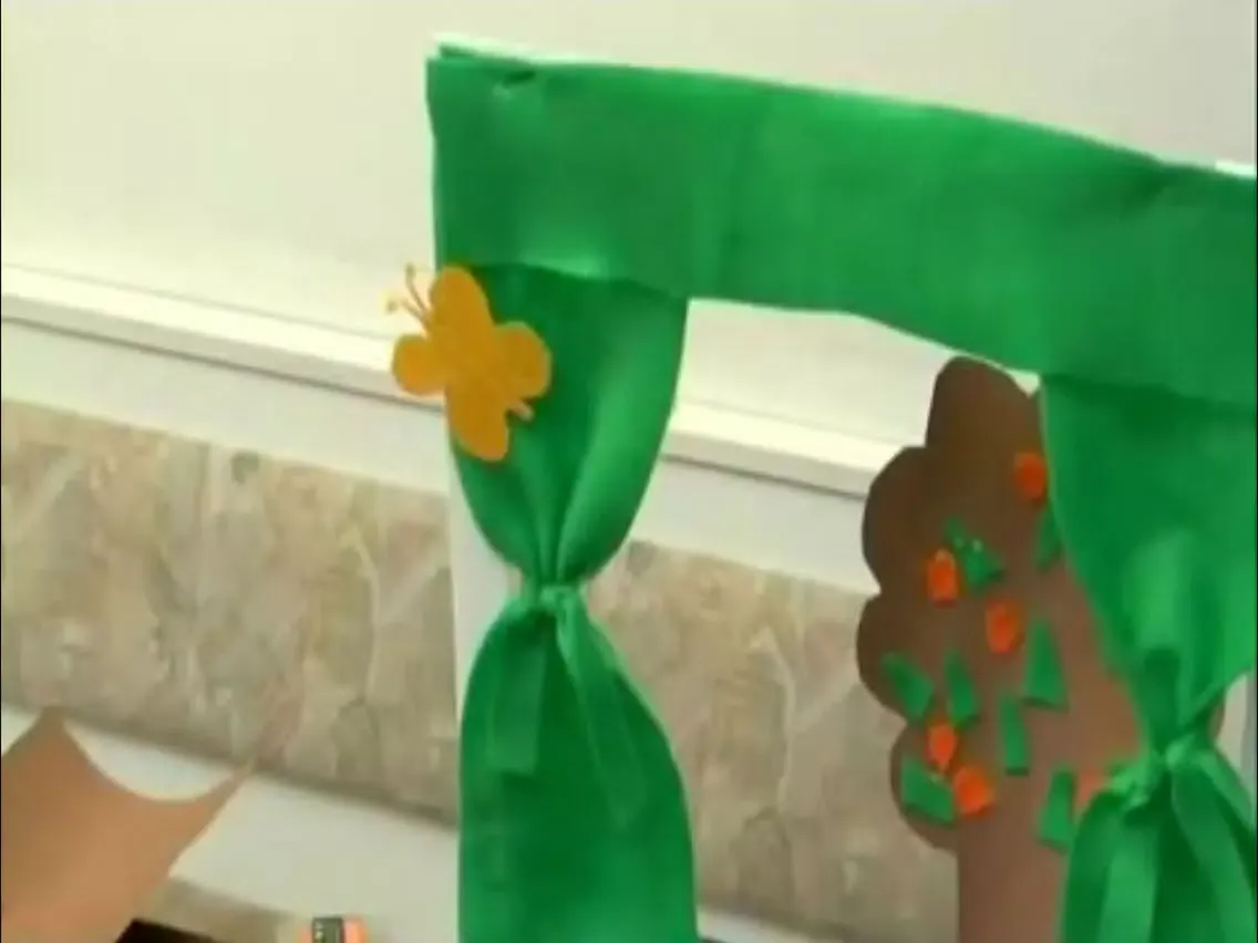 How To Build A Puppet Theatre iPad  স্ক্রিনশট