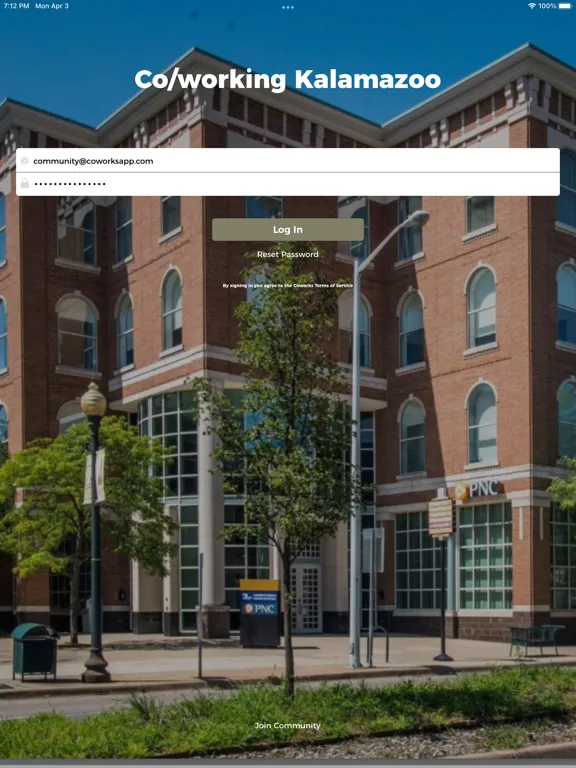 Tangkapan skrin Coworking Kalamazoo iPad 