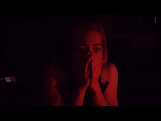 Dark Nights with Poe and Munro iPad  سکرین شاٹس