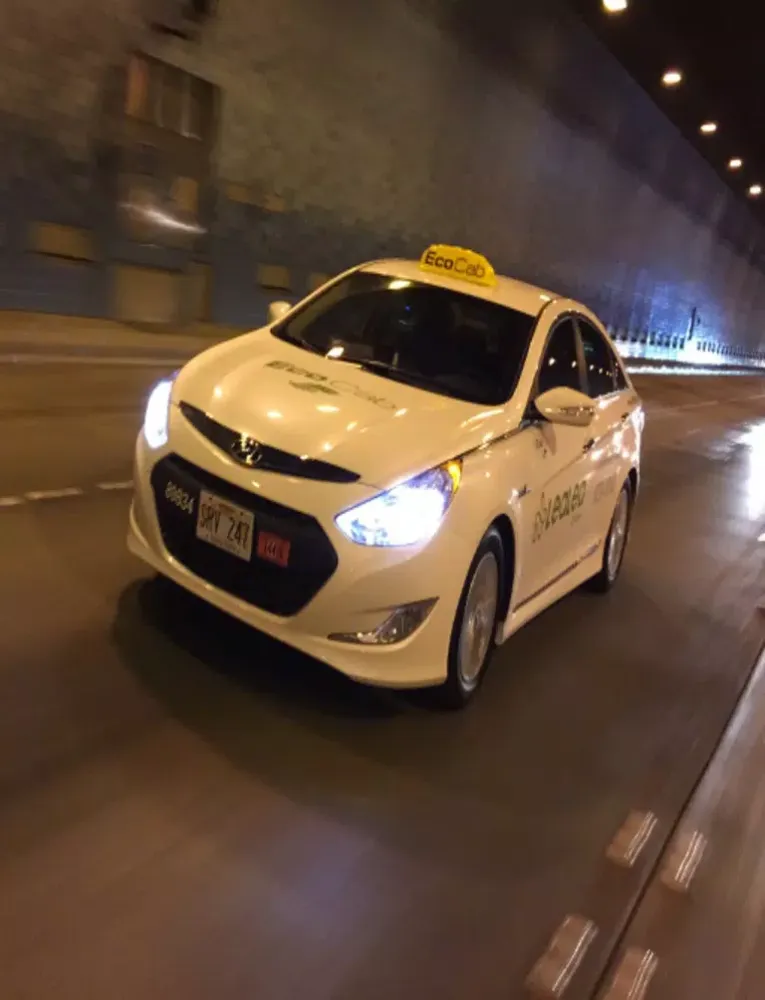 Tangkapan skrin LeaLea / EcoCab Japan iPad 
