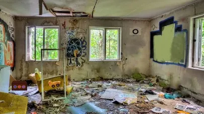 Abandoned Factory Escape 5 سکرین شاٹس