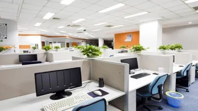 Capturas de tela do Overtime Office Work Escape