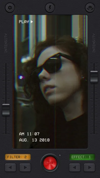 Capturas de pantalla de VHS Cam: Vintage Video Filters