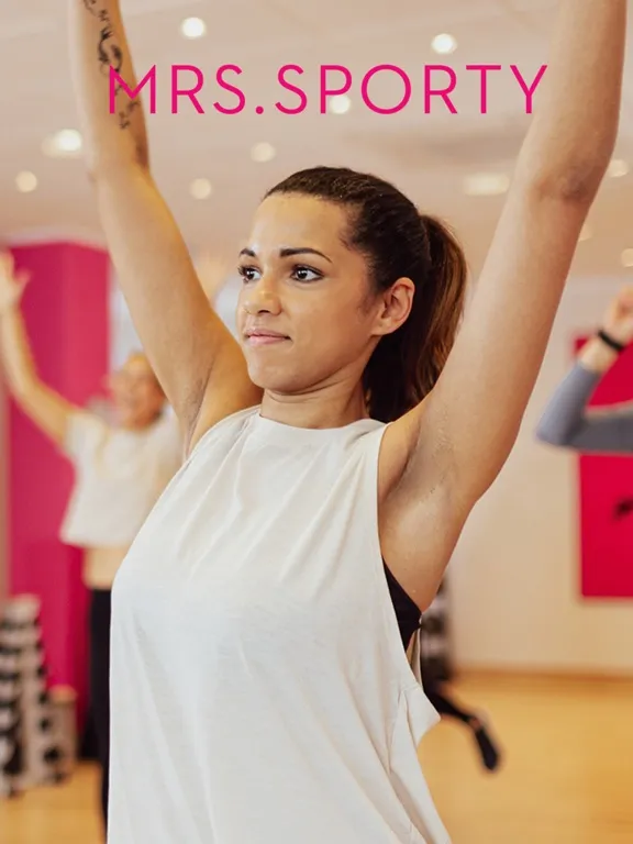 تصاویر Mrs.Sporty Arabia iPad 