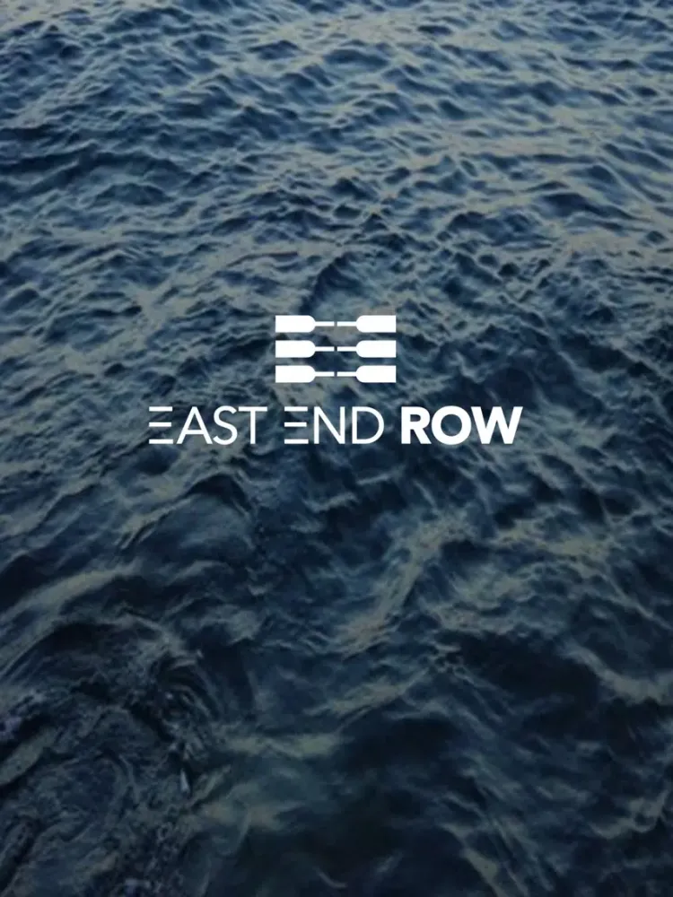 Capturas de tela do EAST END ROW iPad 