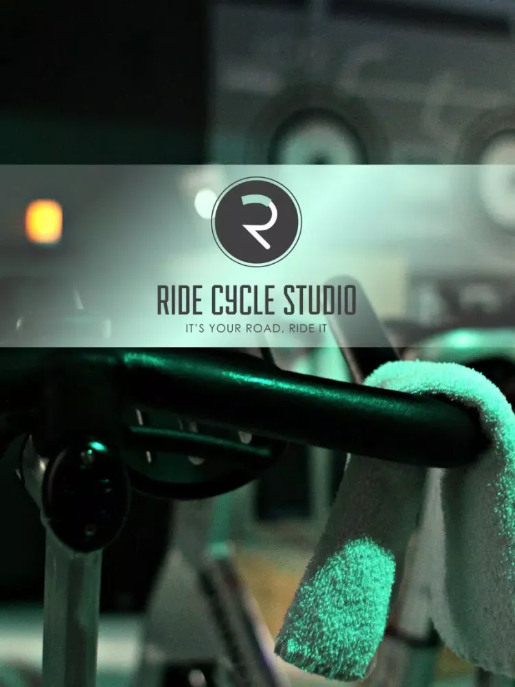 Tangkapan layar RIDE CYCLE STUDIO iPad 