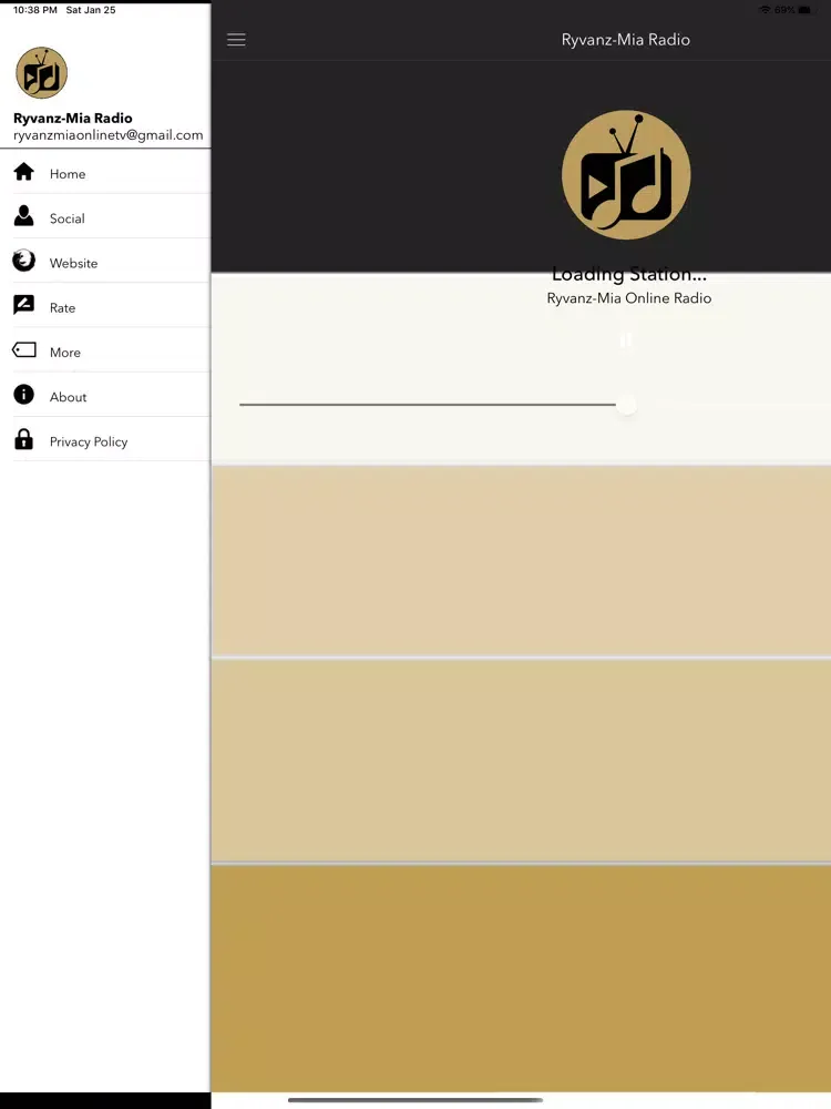 Ryvanz-Mia Online Radio iPad  Ekran Görüntüleri