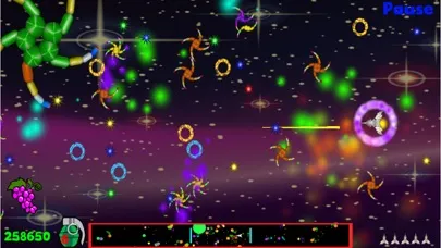 تصاویر Invaliens Pro Galaxy Defender