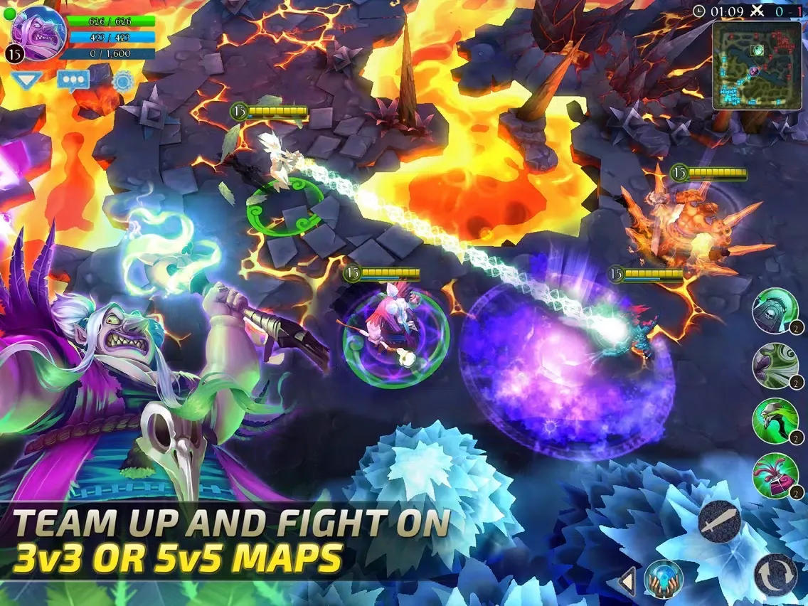صور Heroes of Order & Chaos iPad 